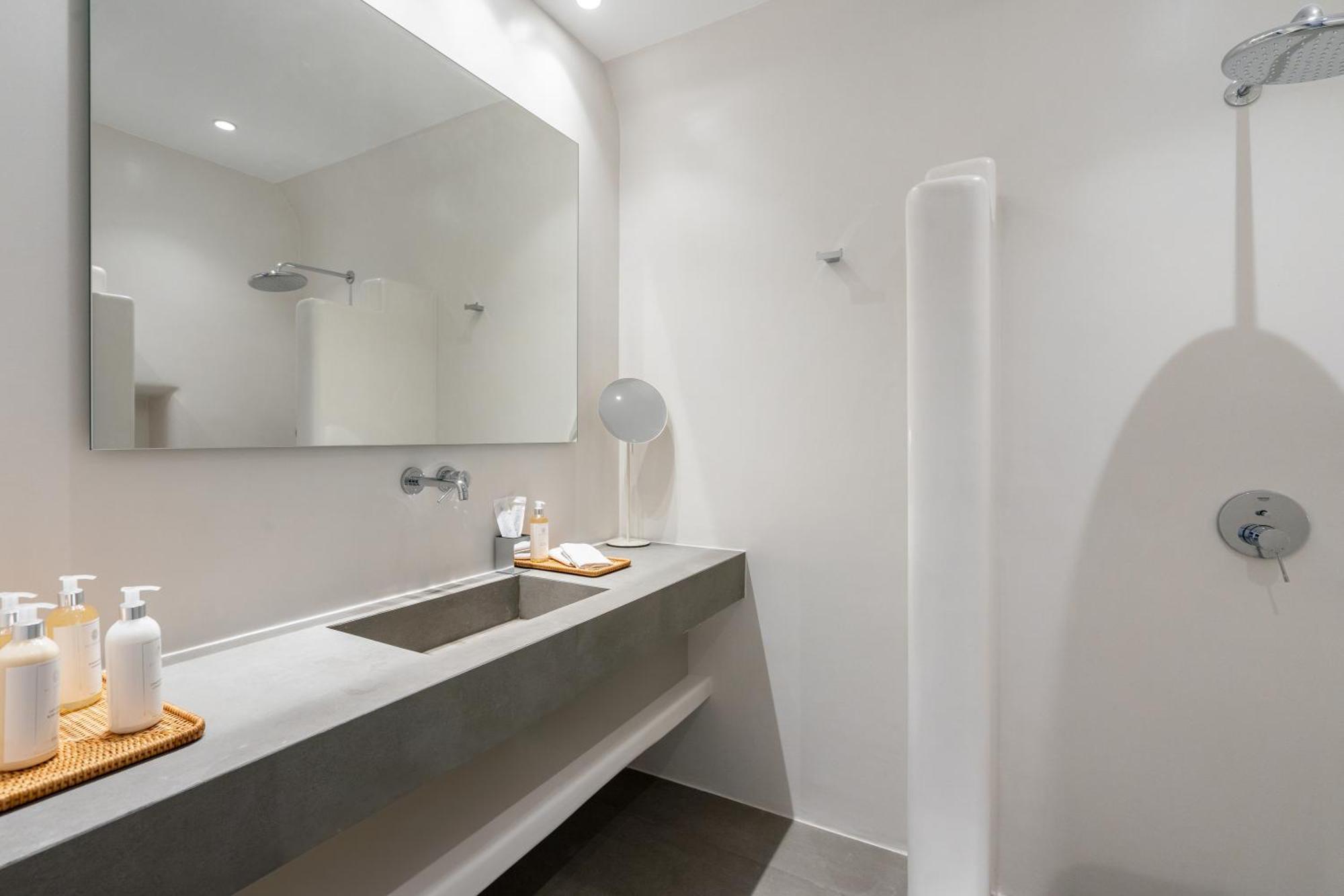 Nero Suites By Nomee Hospitality Group Imerovigli  Exterior photo