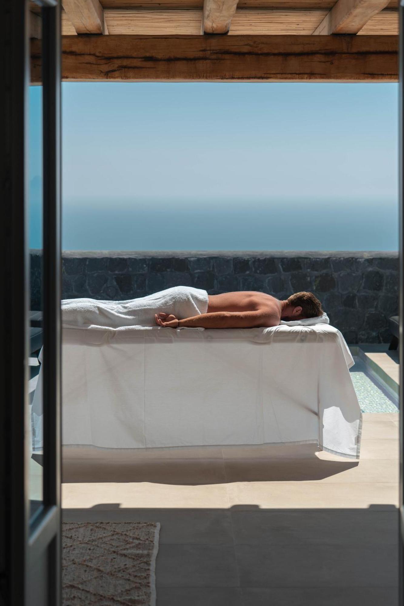 Nero Suites By Nomee Hospitality Group Imerovigli  Exterior photo