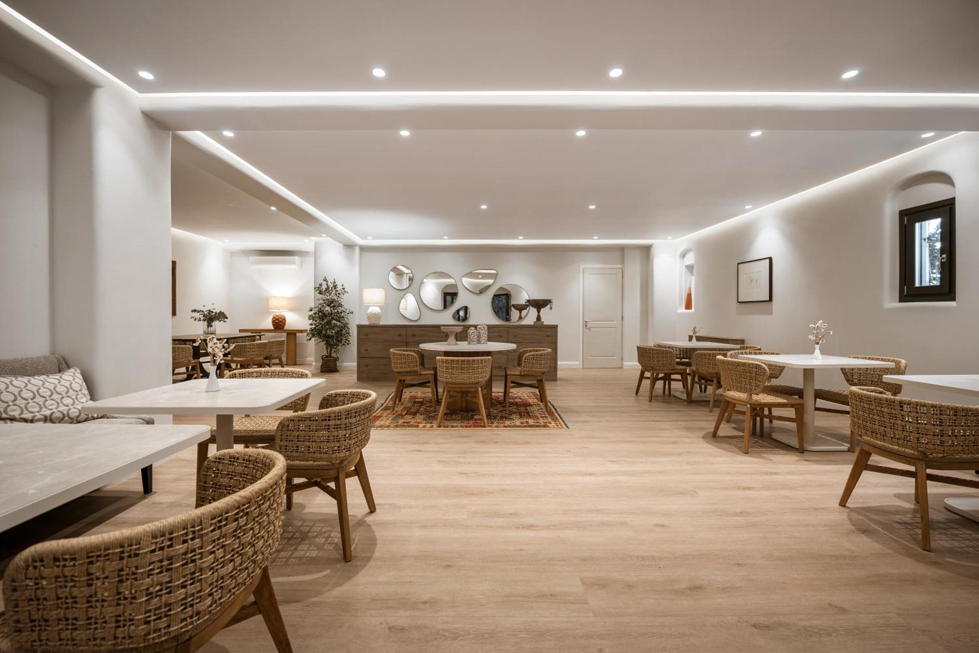Nero Suites By Nomee Hospitality Group Imerovigli  Exterior photo
