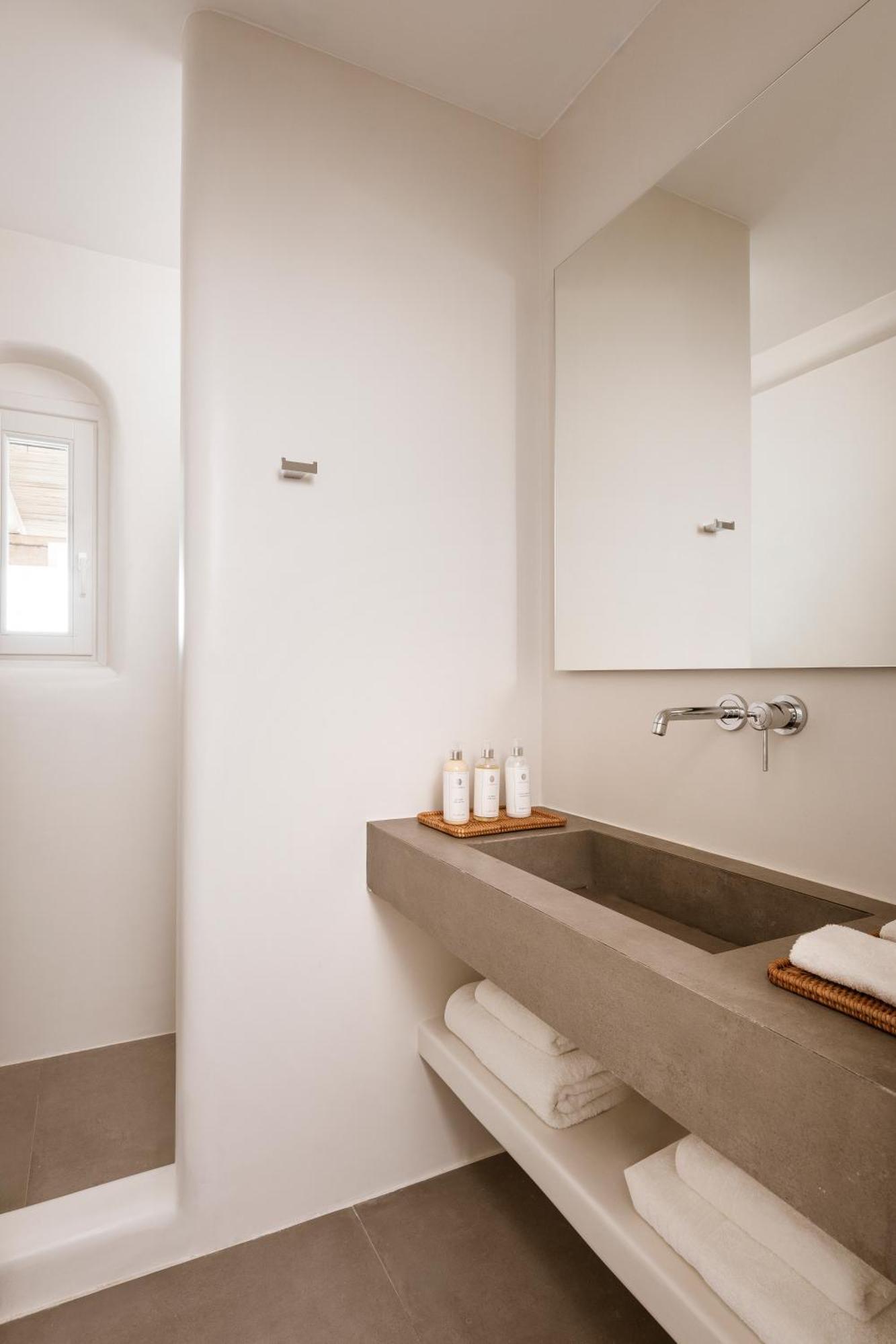 Nero Suites By Nomee Hospitality Group Imerovigli  Exterior photo